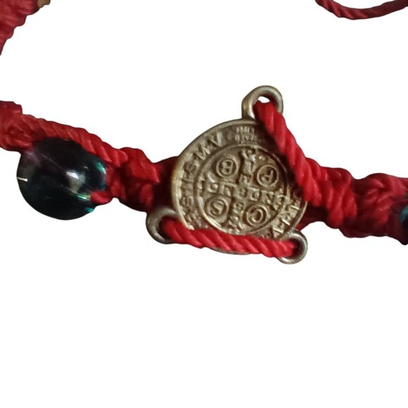 Vintage Catholic Bracelet Handmade Red Braided Glass Beads & Metal Charm - Picture 3 of 4